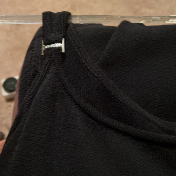 St John Shell - Picture 2 of 7